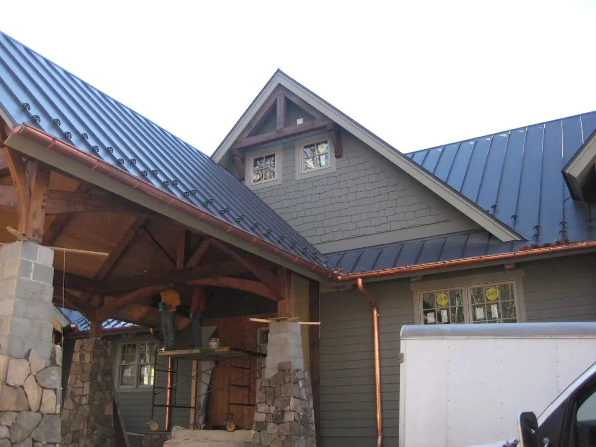 Craftsman Roofing team delivering quality roofing work in Nob Hill